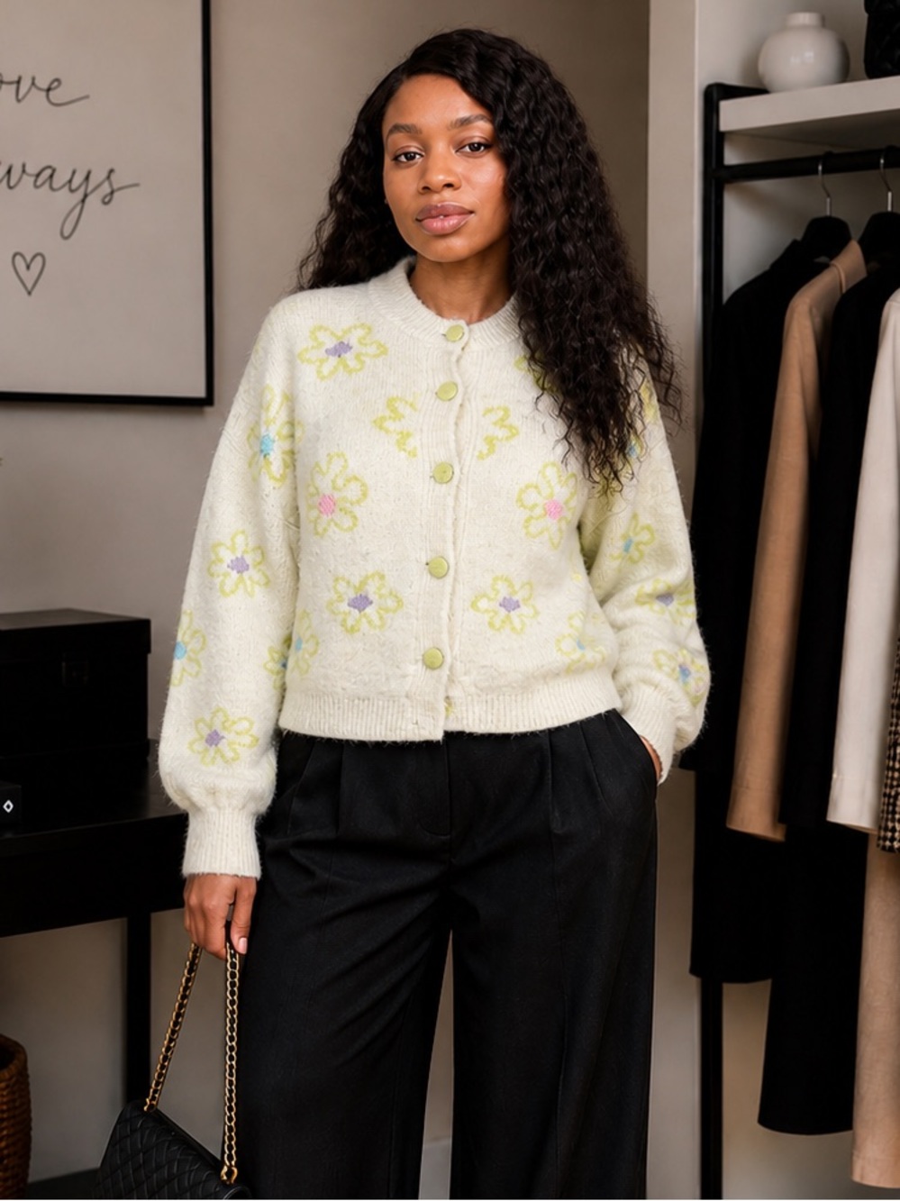 Bloggers favorite Zara Cream Floral Button-Up Cardigan. M